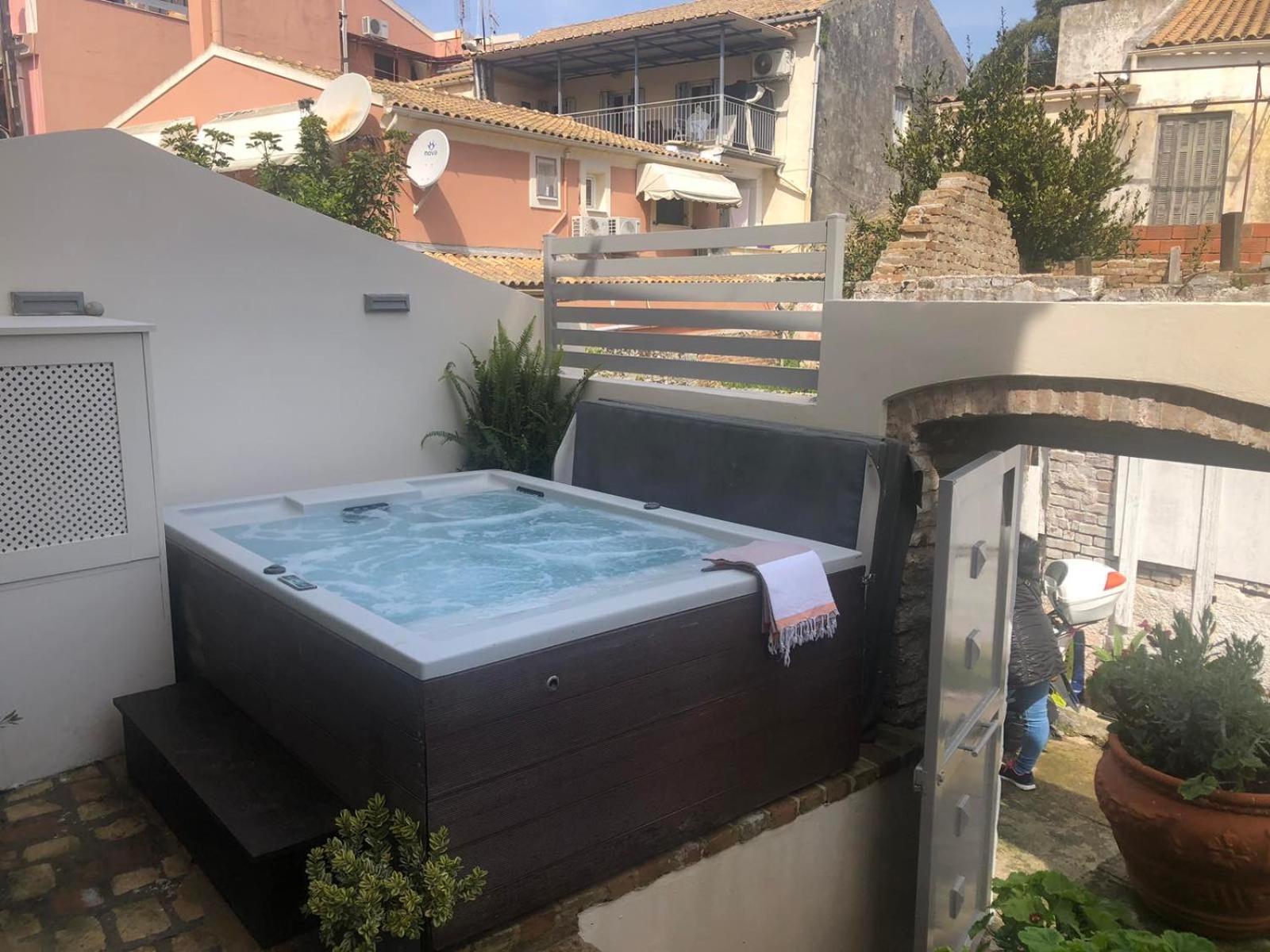 Anemomilos Jacuzzi Suite Corfu  Exterior foto
